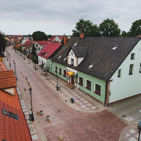 Dom Wczasowy Pod Zegarem Łeba Exterior foto